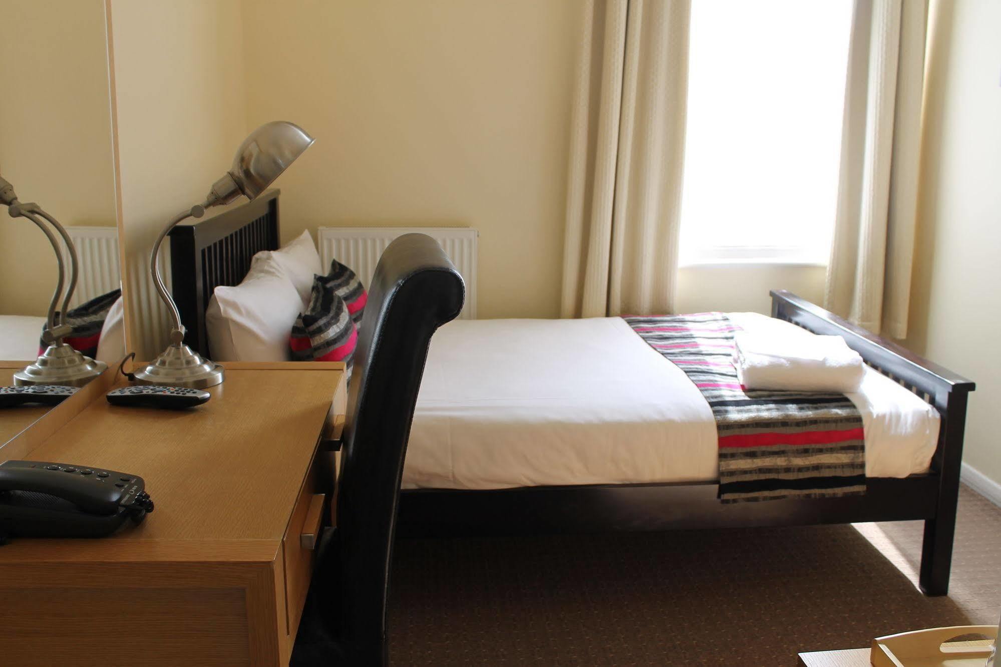 Andover House Hotel Great Yarmouth Buitenkant foto