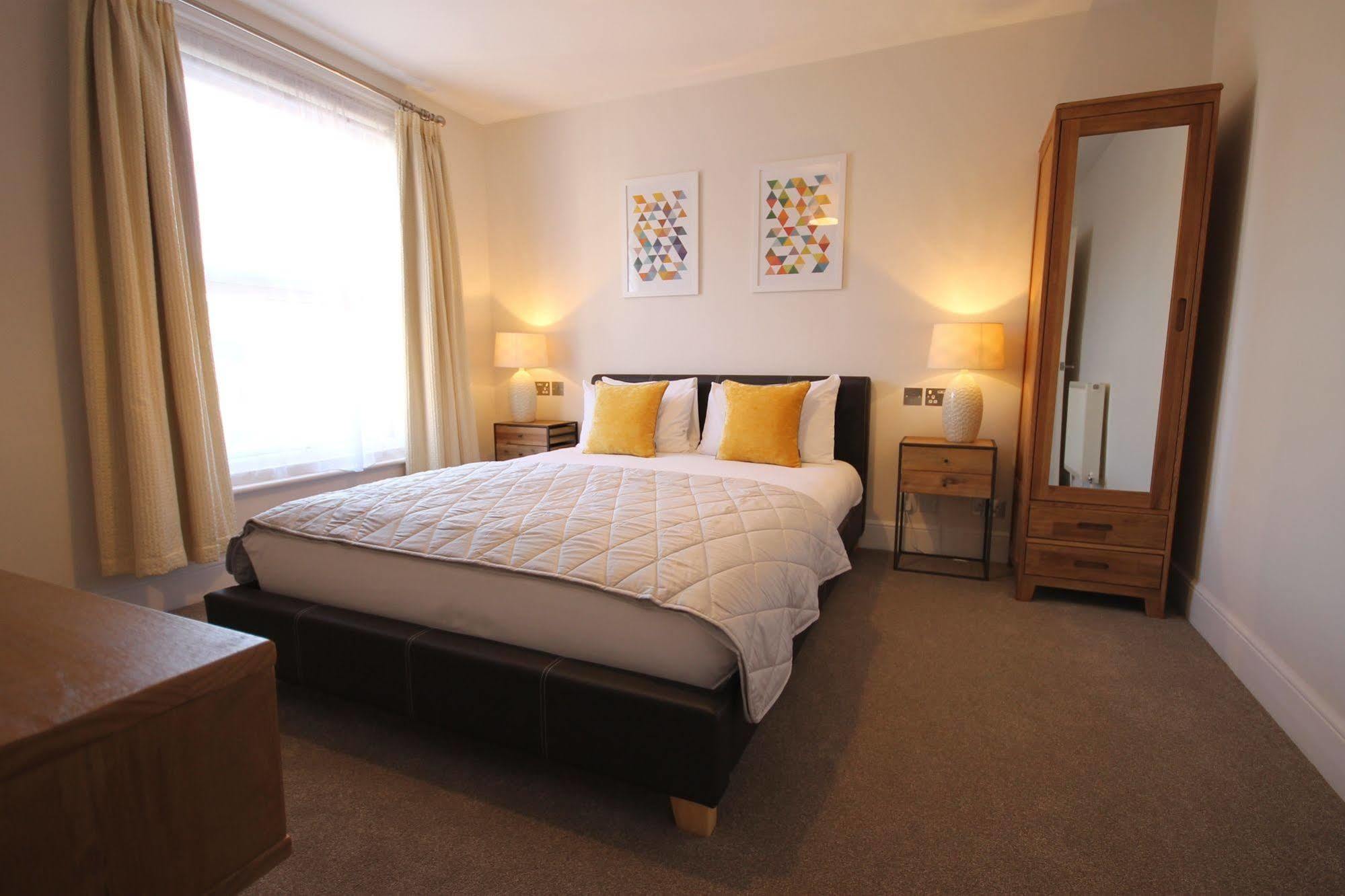 Andover House Hotel Great Yarmouth Buitenkant foto