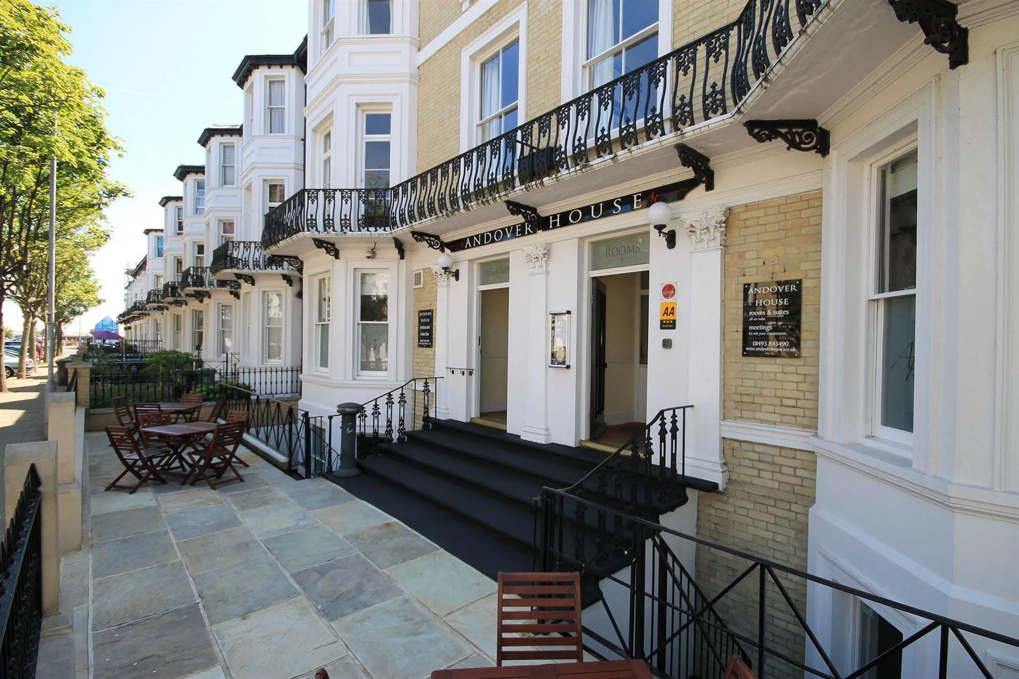 Andover House Hotel Great Yarmouth Buitenkant foto