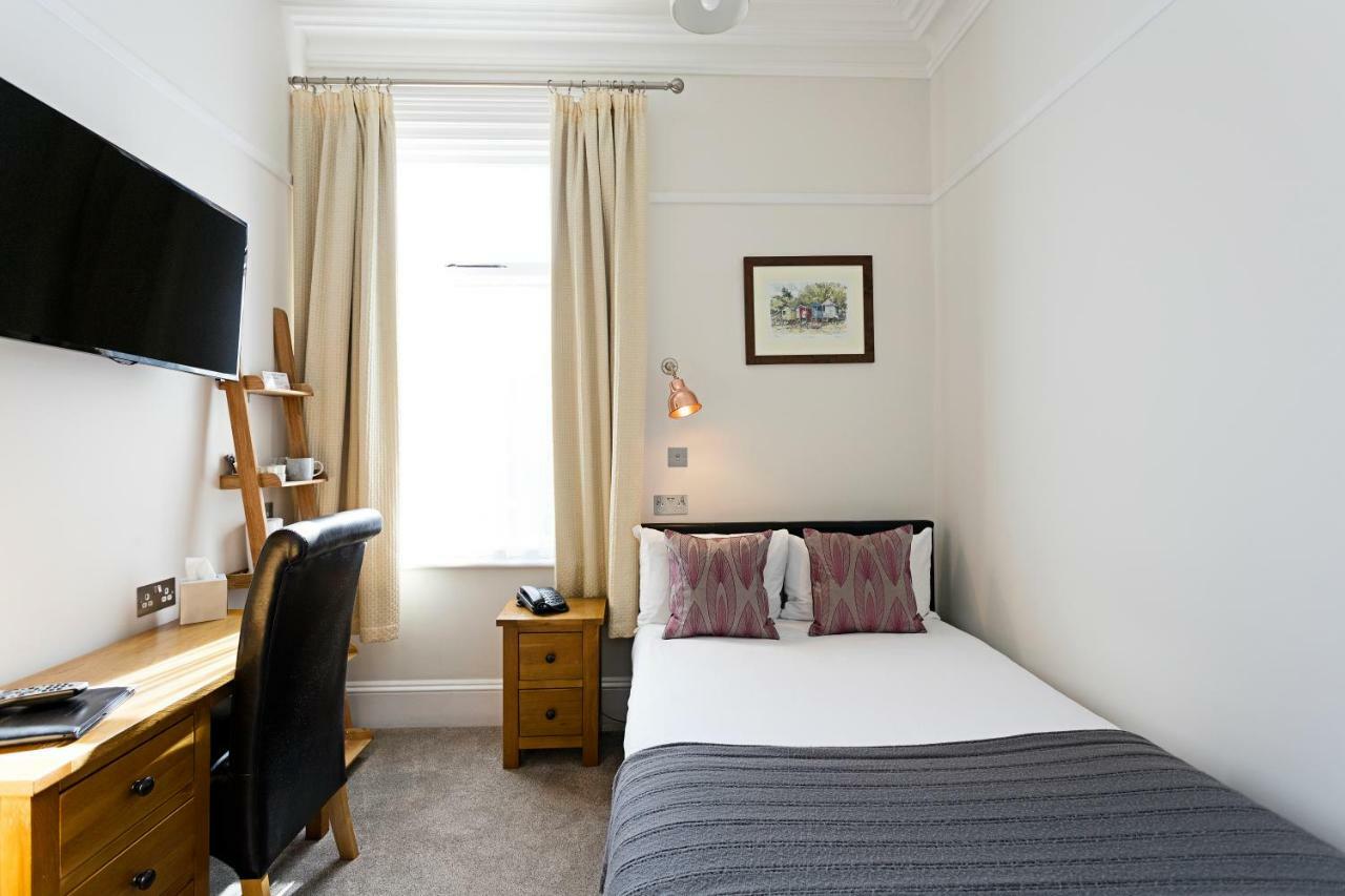 Andover House Hotel Great Yarmouth Buitenkant foto